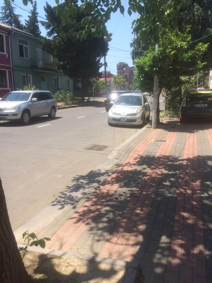 Batumi Guesthouse 28A Exterior photo