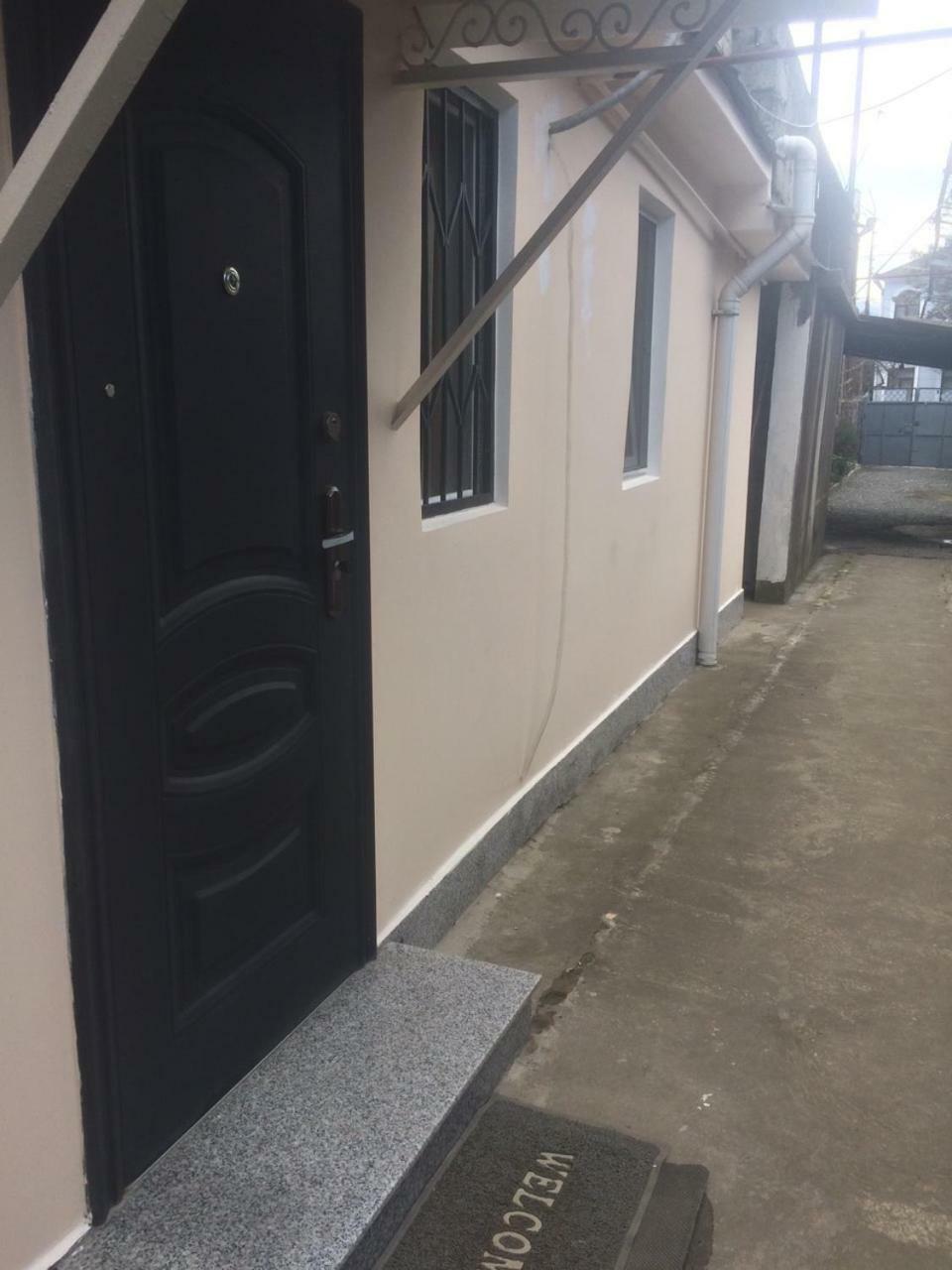 Batumi Guesthouse 28A Exterior photo